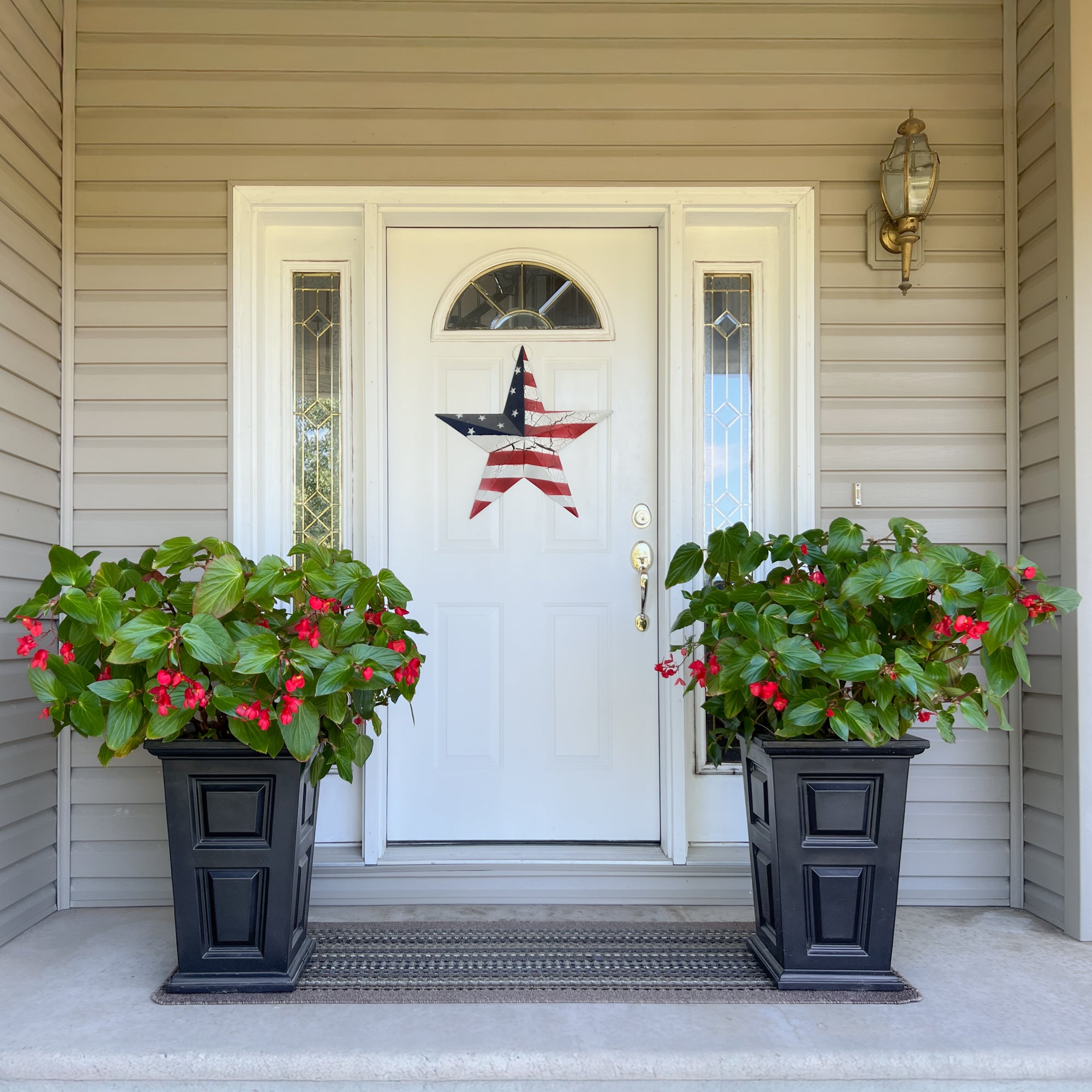 Mayne Wyndham 24-Inch Self-Watering Tall Planter with Removable Planting Insert