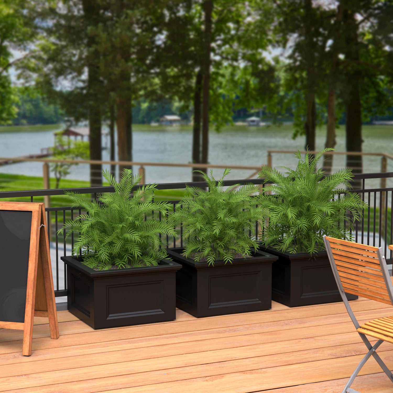 Mayne Fairfield 24in x 24in Garden Bed