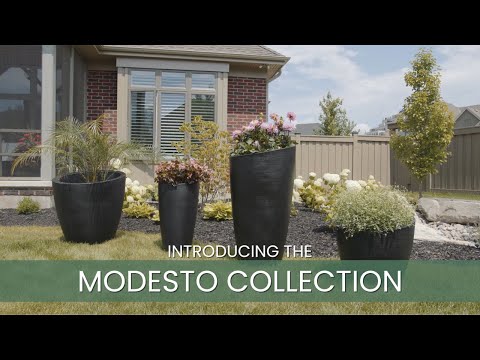 Modesto 32in Tall Planter