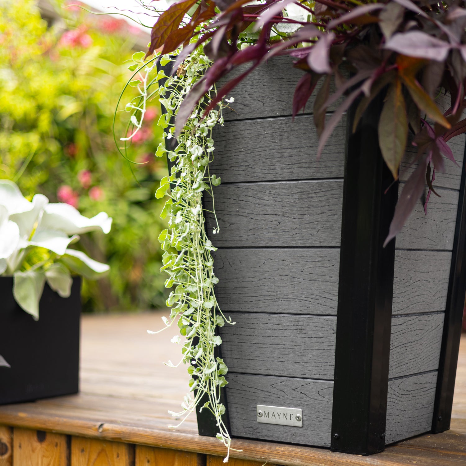Mayne Horizon 22-Inch Tall Outdoor Planter