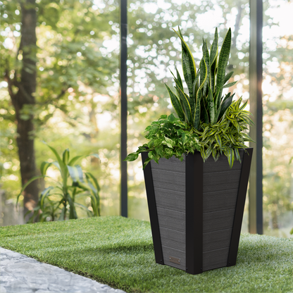 Mayne Horizon 22in Tall Planter
