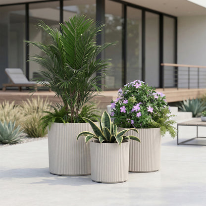 Mayne Serene Round Ribbed Planter with Drainage Hole