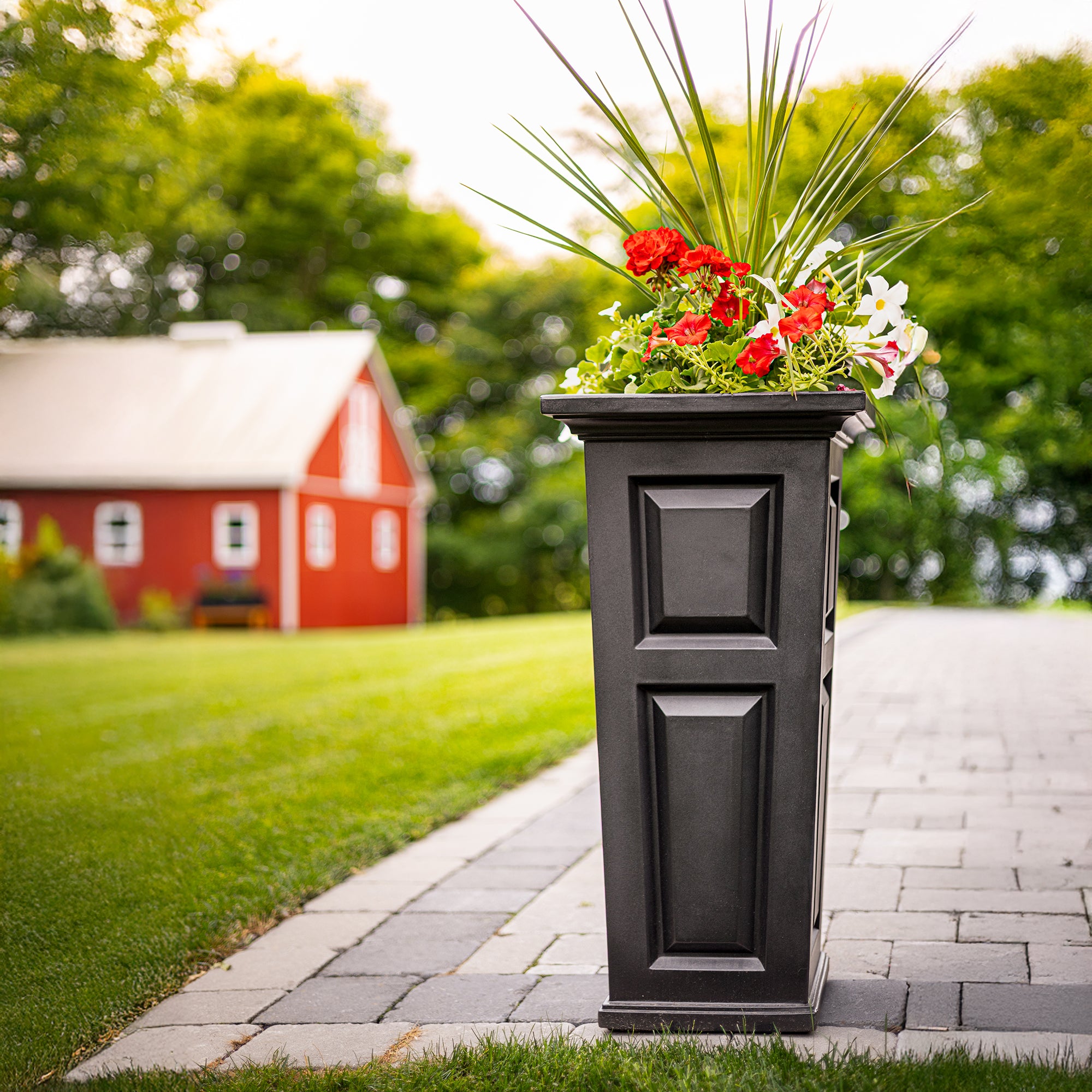 Mayne Nantucket Tall Planter - Thumbnail 3