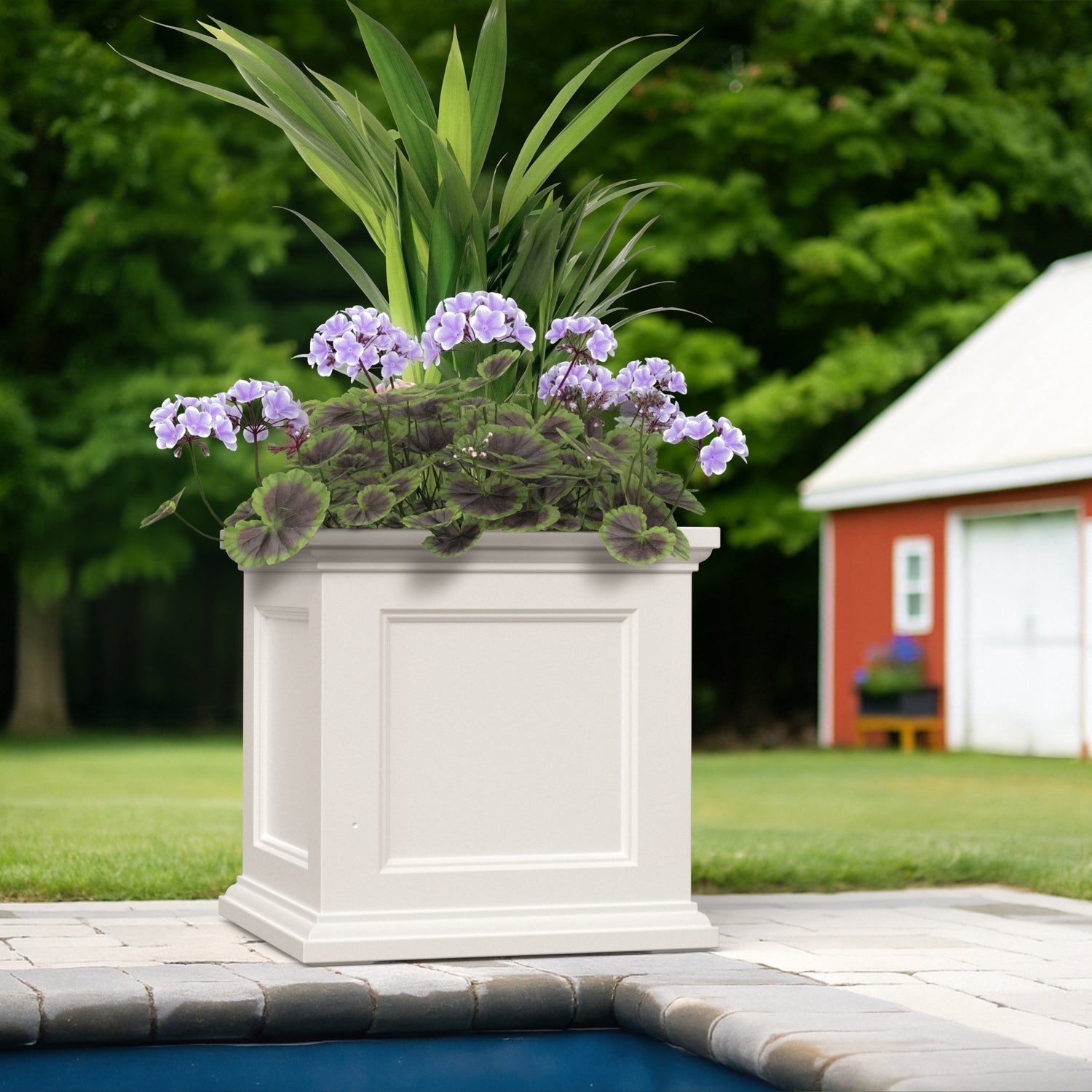 24 in planter pot Mayne Fairfield 24-Inch Self-Watering Square Planter – Mayne Inc. US