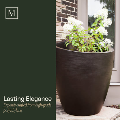 Mayne Modesto 30-Inch Round Indoor and Outdoor Planter