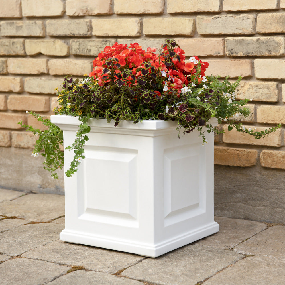 square planter pots Mayne Nantucket 16" x 16" x 16" White Planter